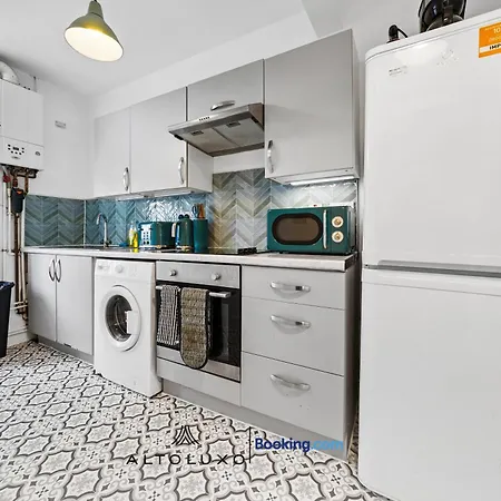 Nyaraló Bauhaus 4 Bedroom House By Altoluxoexperience Short Lets & Serviced With Free Parking Bristol